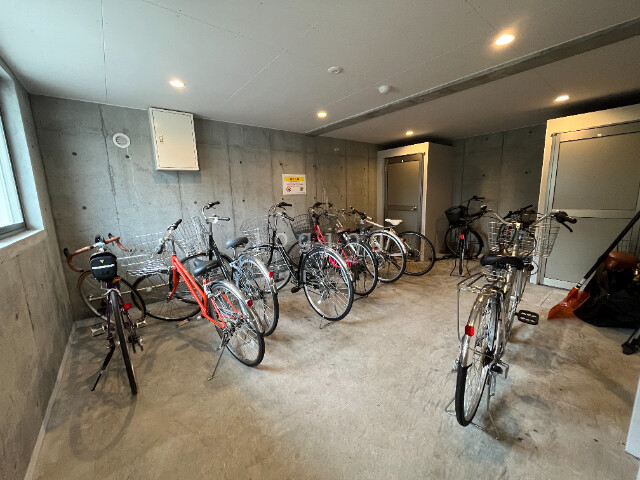 その他共有部分　屋内駐輪場＆トランクルーム