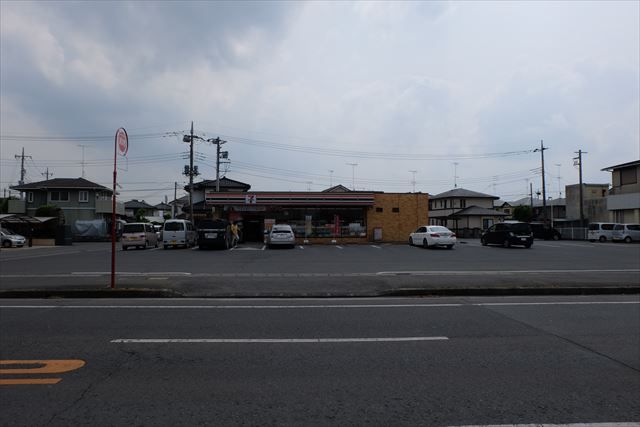 コンビニ　セブン-イレブン小山東間々田店（コンビニ）まで1505m
