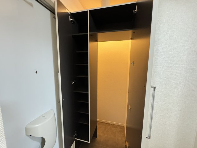 その他設備　シューズBOX