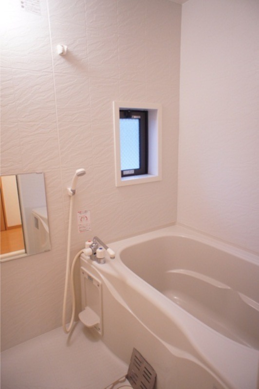 バス・シャワールーム　図面と現状に相違がある場合には現状を優先