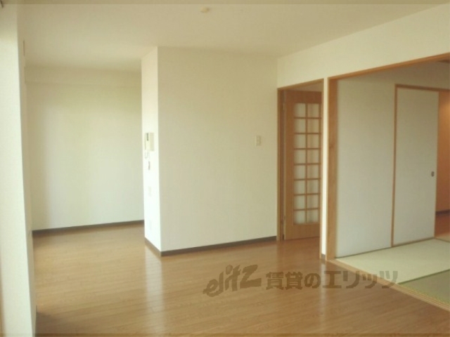 居室・リビング　リビング