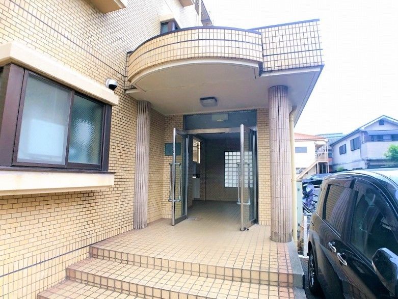 エントランス　エントランス