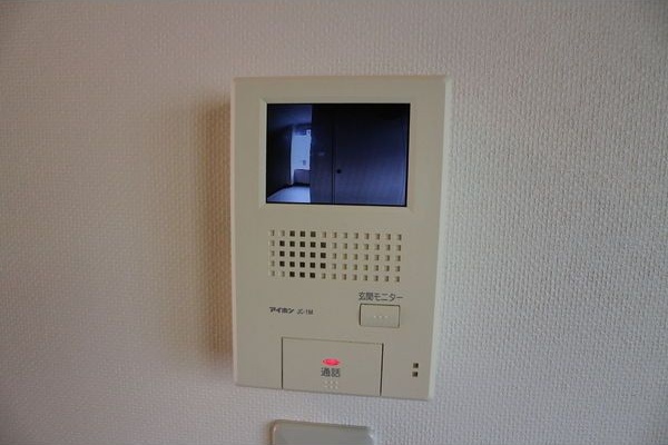セキュリティ　※写真は同じマンションの違う部屋のものになります。