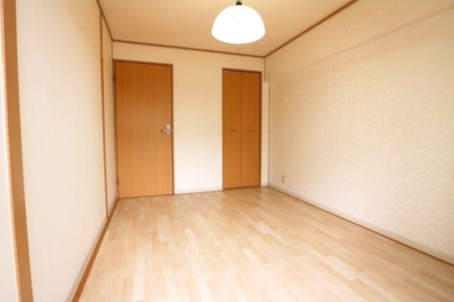 居室・リビング　※写真は同じマンションの違う部屋のものになります。