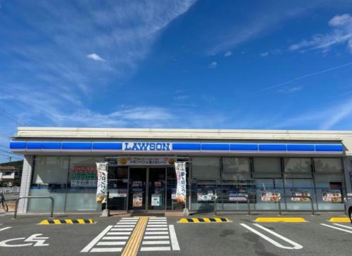 コンビニ　ローソン 姫路白浜町寺家店（コンビニ）まで661m