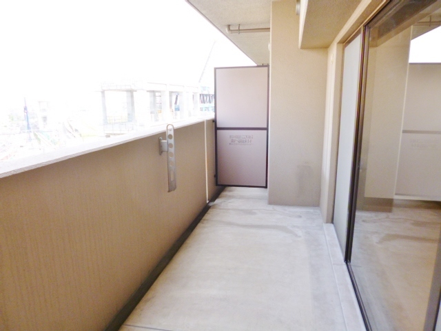 バルコニー　ワイドバルコニー