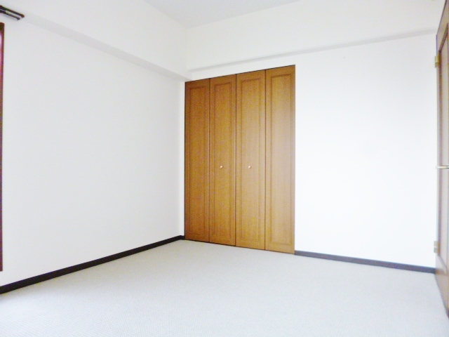 収納　クローゼット付・洋室