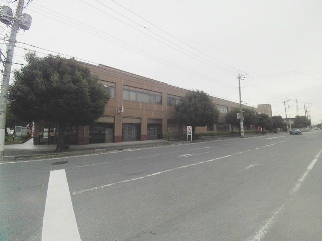 郵便局　桶川郵便局（郵便局）まで768m