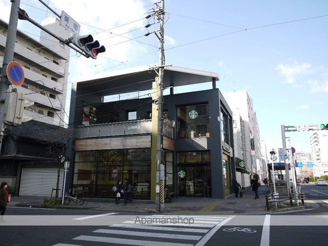 飲食店　スターバックス（飲食店）まで585m