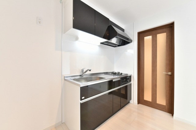 キッチン　同物件別室