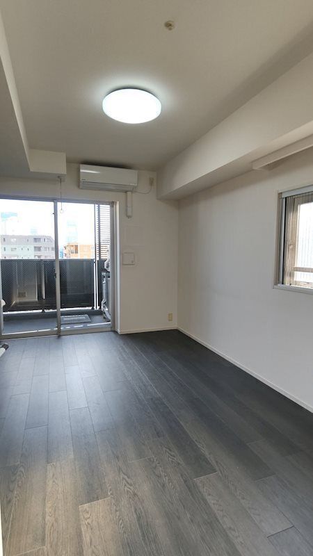 居室・リビング　別号室の参考写真