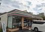 コンビニ　セブンイレブン（コンビニ）まで240m
