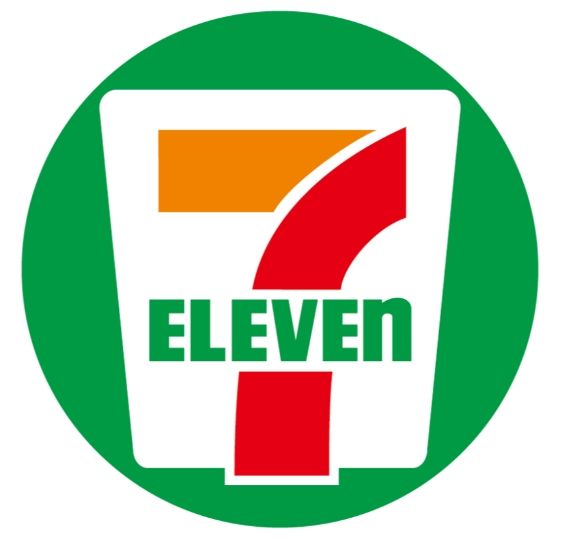 コンビニ　セブンイレブン八王子八日町店（コンビニ）まで200m