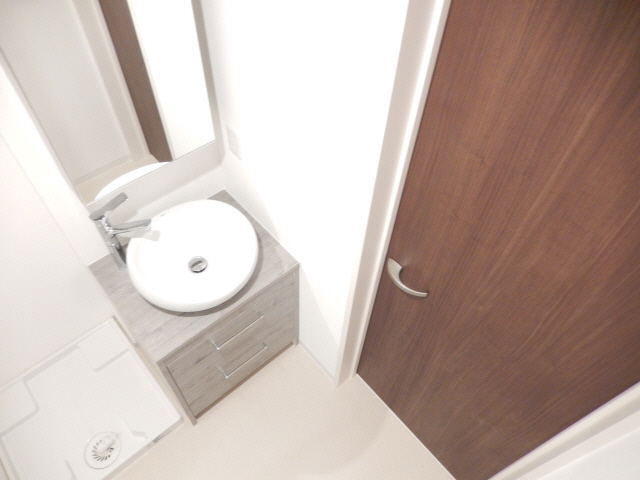 洗面設備　同シリーズの画像参照