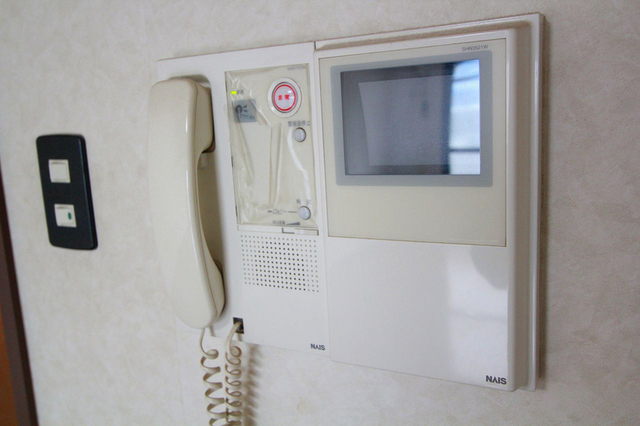 セキュリティ　モニターフォンが付いているので安心です。