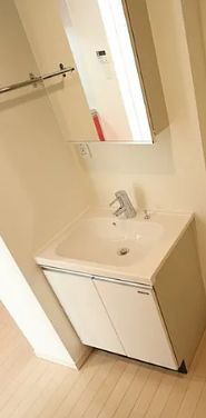 洗面設備　広い洗面スペース