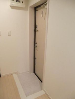 玄関　明るい玄関です