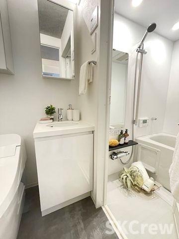 バス・シャワールーム