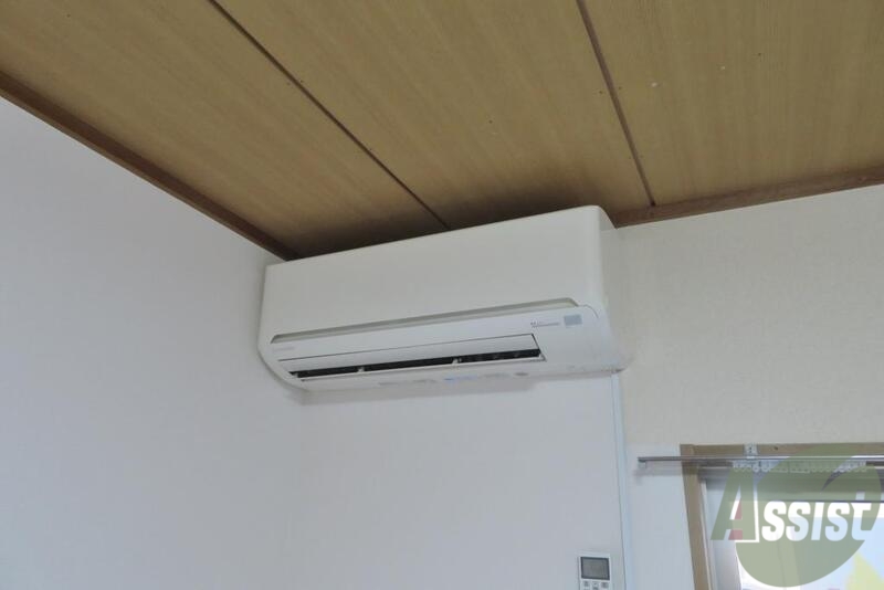 その他設備　エアコンは夏に大活躍です。もちろんありますよ。