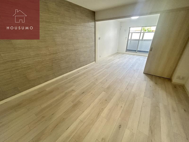 居室・リビング　ゆったり過ごせる居間です