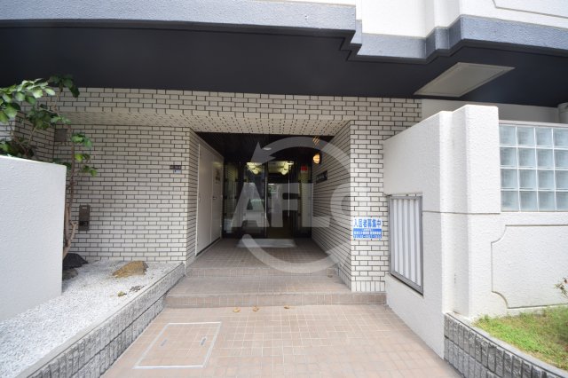 エントランス　カサ・プリマヴェーラ　エントランス