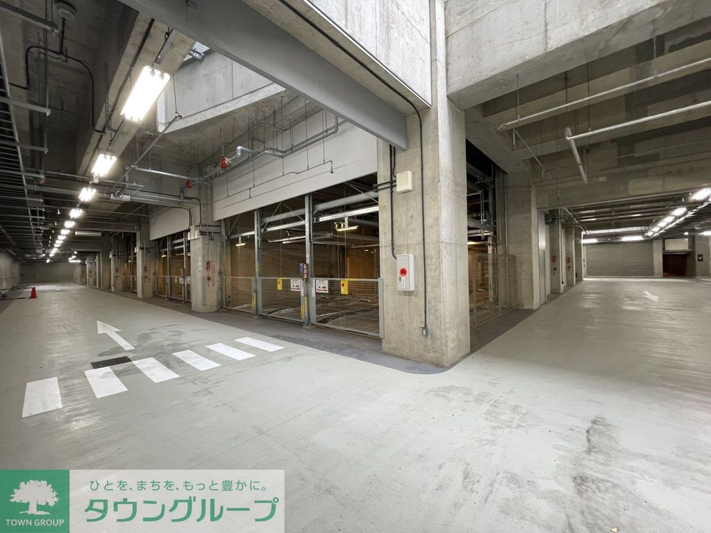 駐車場　お問合せは(株)タウンハウジング赤坂店へ【03-5563-…