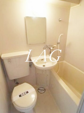 バス・シャワールーム　お風呂です。