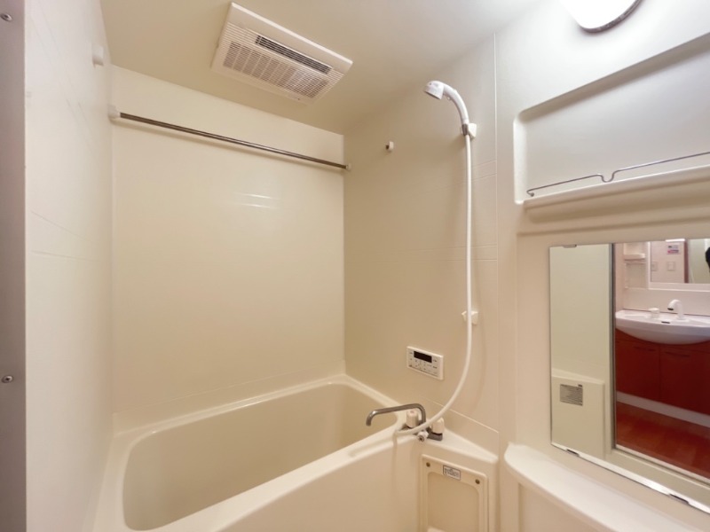 バス・シャワールーム　図面と現状に相違がある場合には現状を優先