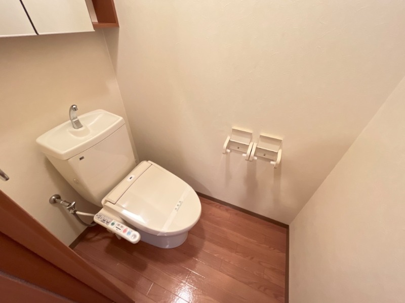 トイレ　図面と現状に相違がある場合には現状を優先