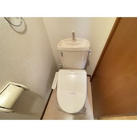 トイレ　現況優先