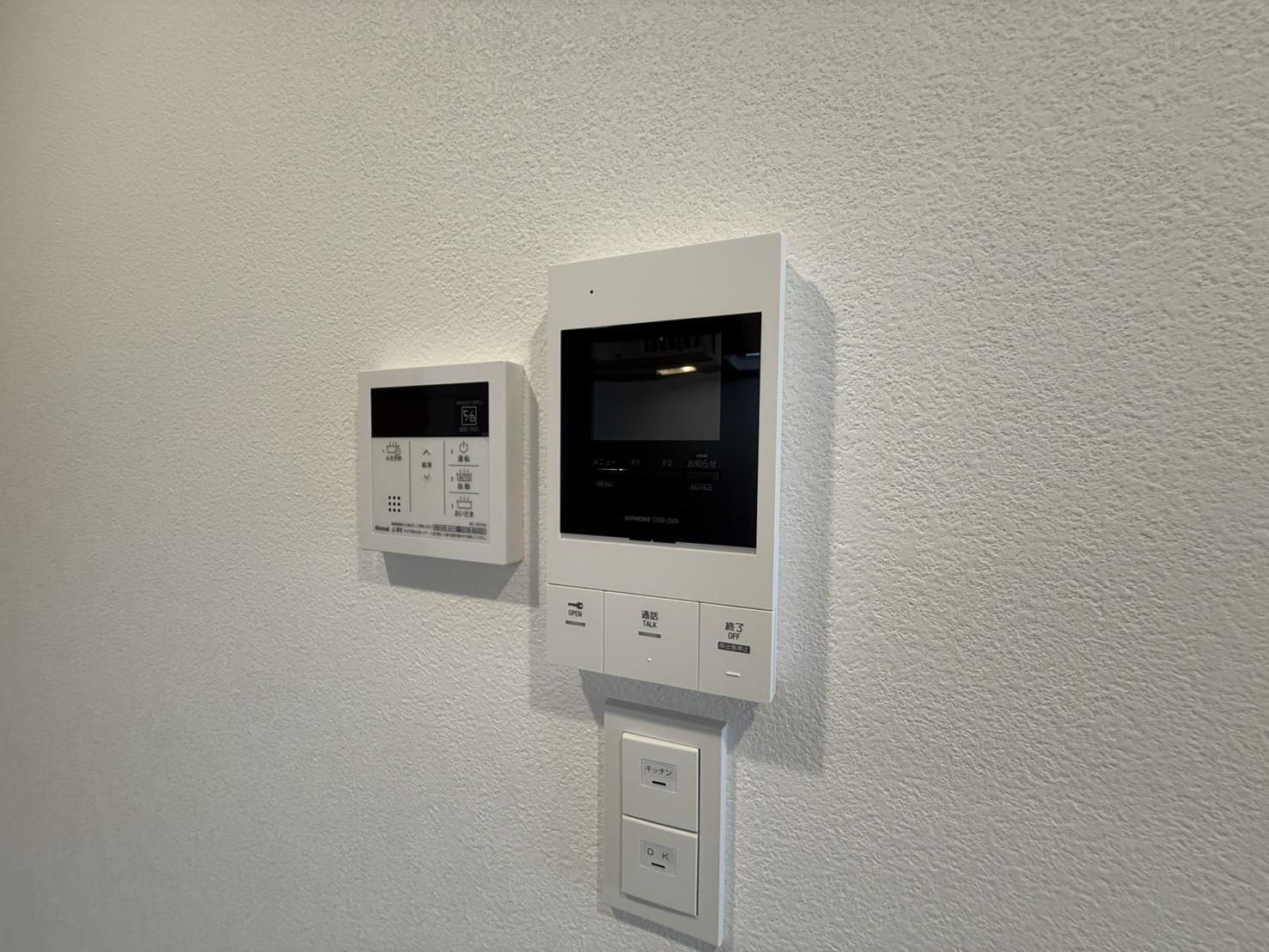 セキュリティ　来訪者の顔が見えて安心のTVモニターホンです