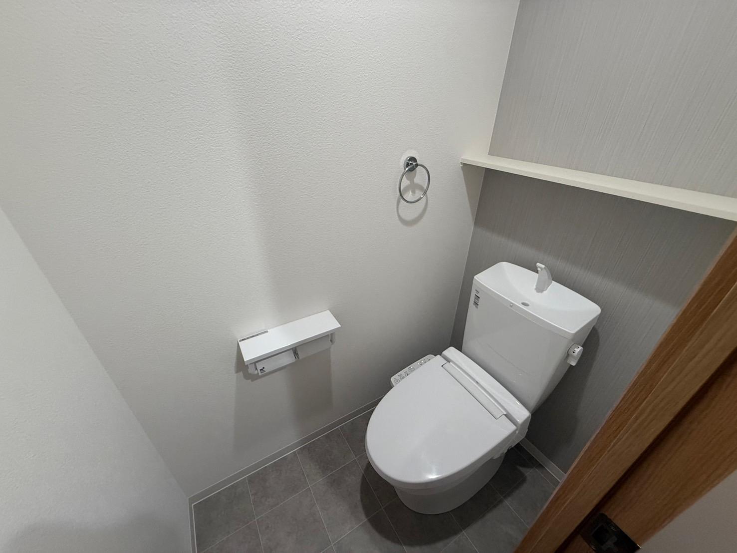 トイレ　ウォシュレット付きのトイレです