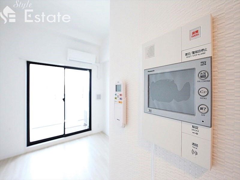 セキュリティ　モニター付きインターホン