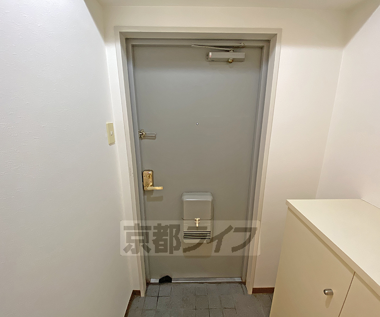 玄関　靴収納付きの玄関