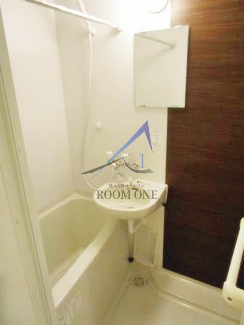 バス・シャワールーム　お風呂です。