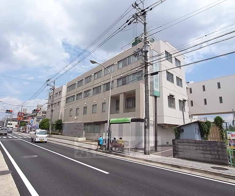 病院　八幡中央病院（病院）まで669m