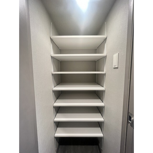 玄関　シューズボックス