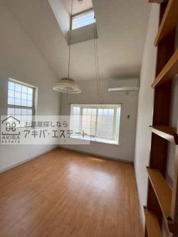 居室・リビング　同一仕様写真