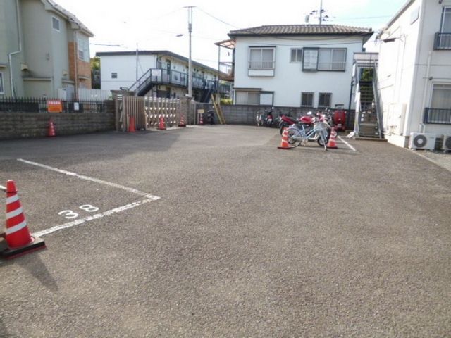 駐車場　★広い駐車場です★
