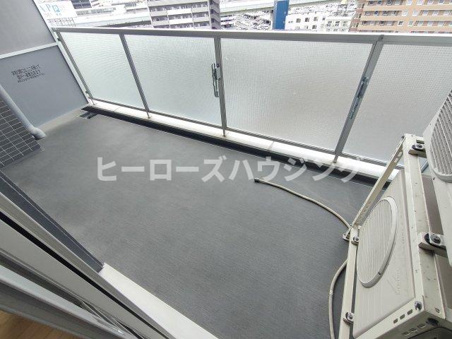 バルコニー　※同タイプの写真となり、実際のお部屋とは異なる場合があります