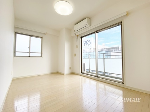 その他部屋・スペース　2面採光6帖洋室☆彡