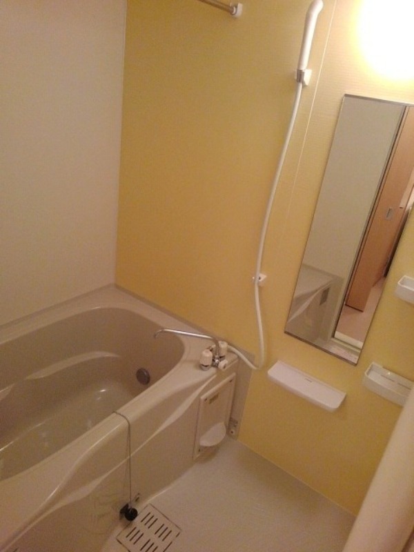 バス・シャワールーム　図面と現状に相違がある場合には現状を優先