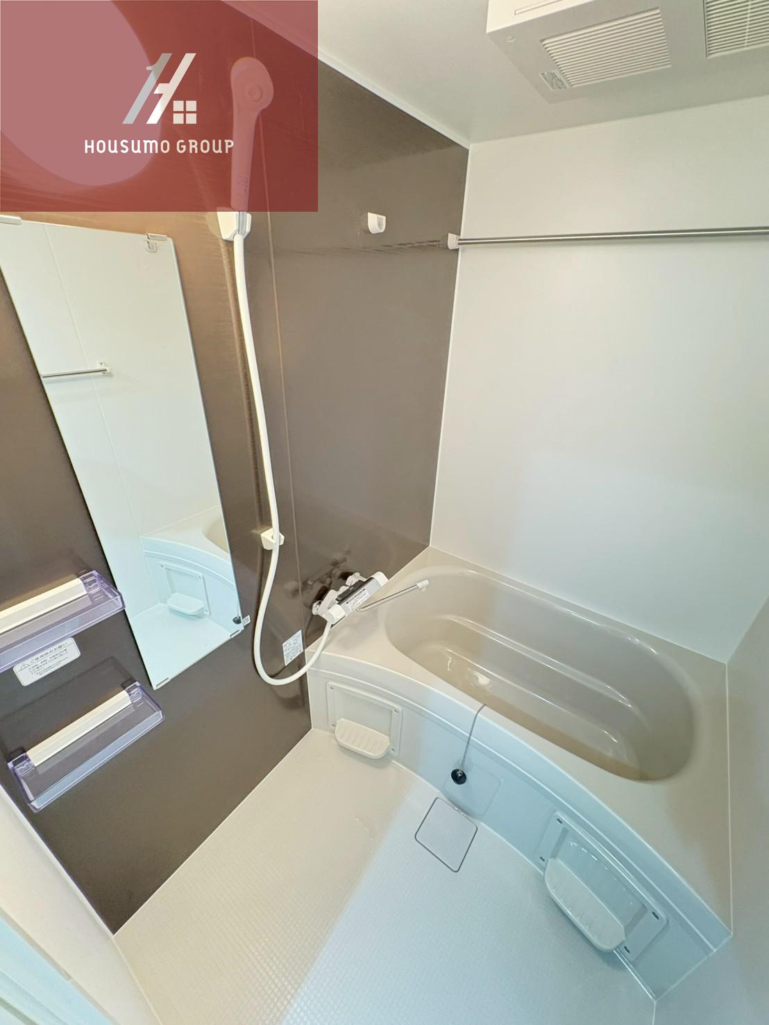 バス・シャワールーム　落ち着いた空間のお風呂です