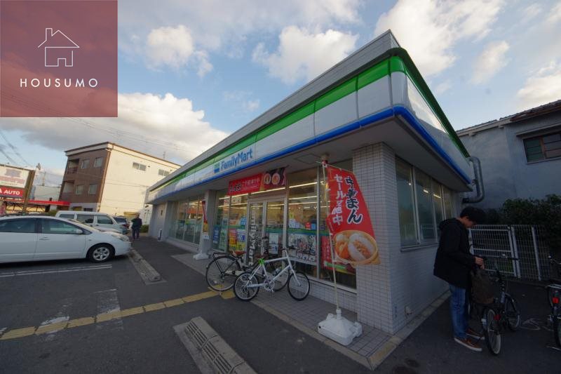 コンビニ　ファミリーマート東大阪菱屋東店（コンビニ）まで437m