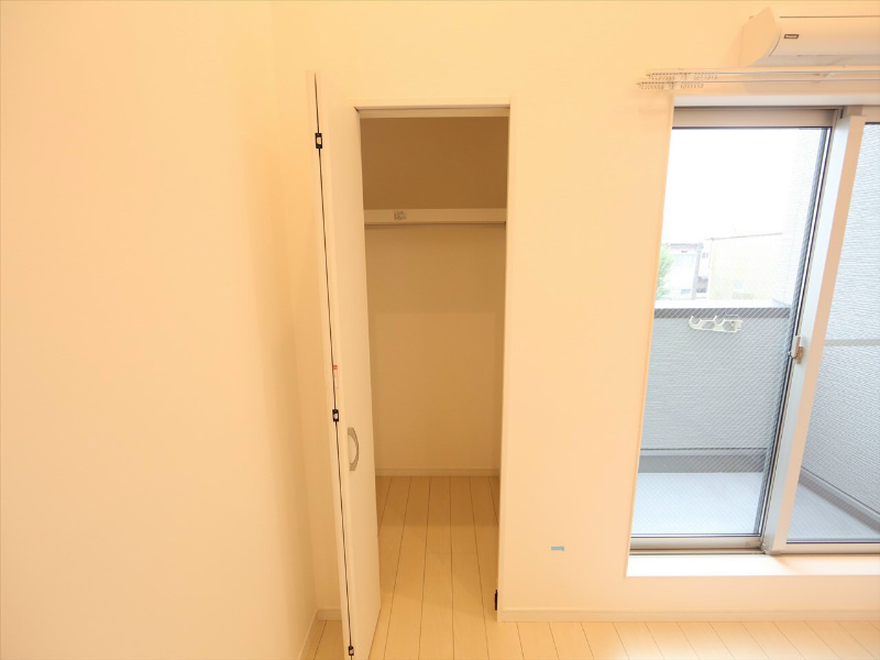 収納　クローゼット（収納充実してます）