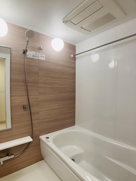 バス・シャワールーム