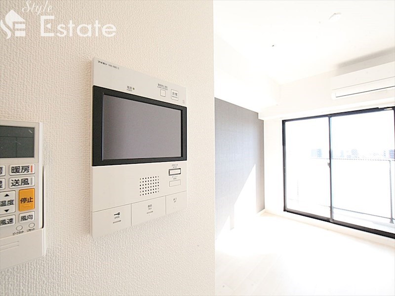 セキュリティ　モニター付きインターホン