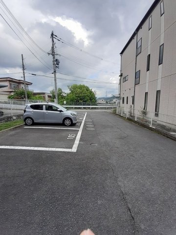 駐車場　カースペースがあります