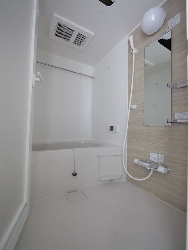 バス・シャワールーム　追い焚き浴室暖房乾燥機能付バス