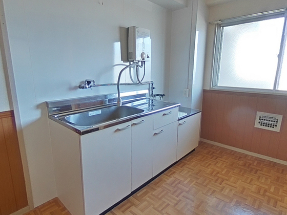 キッチン　※別号室の写真です。